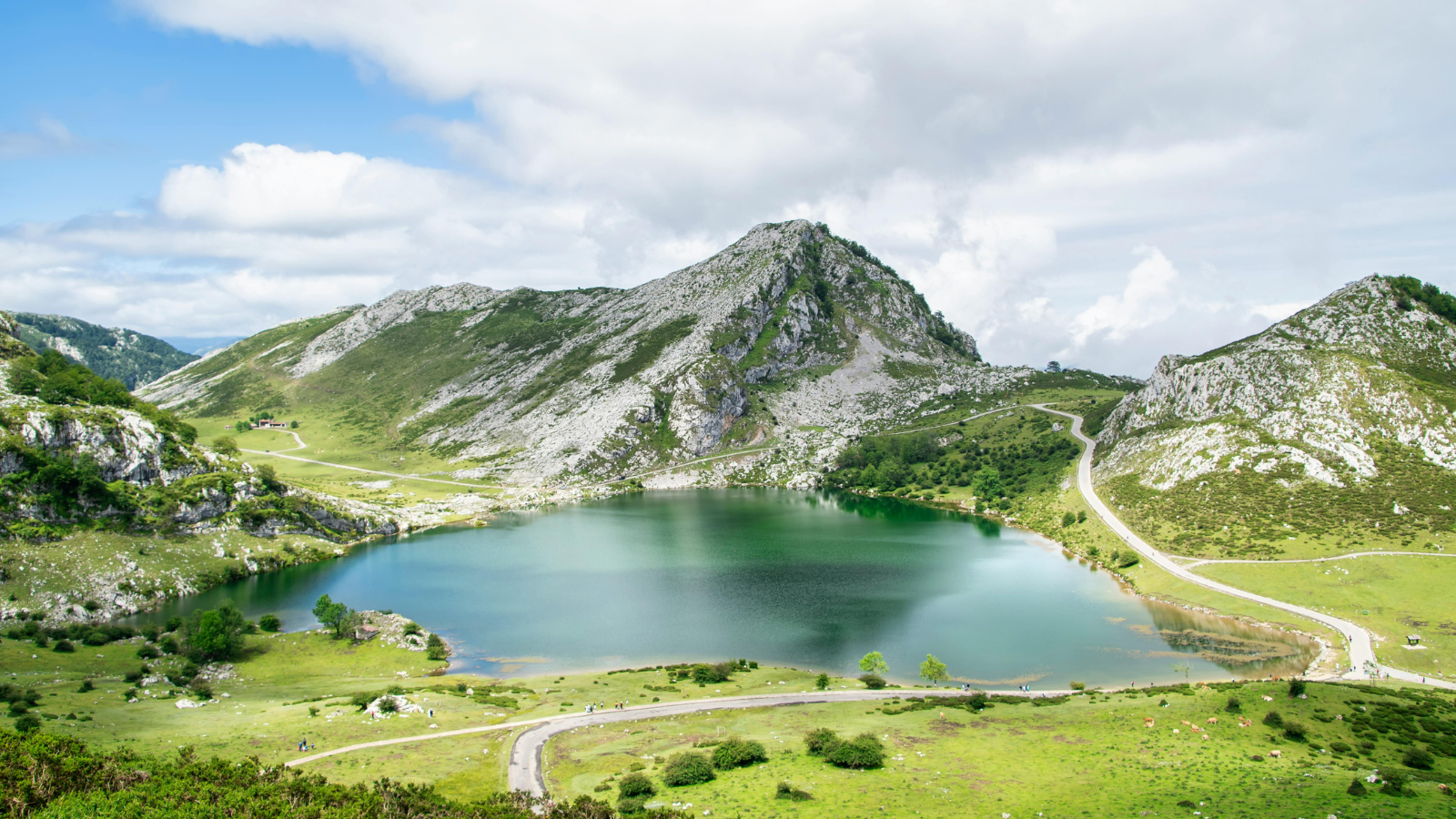 scenic view of rail Marsman Travel